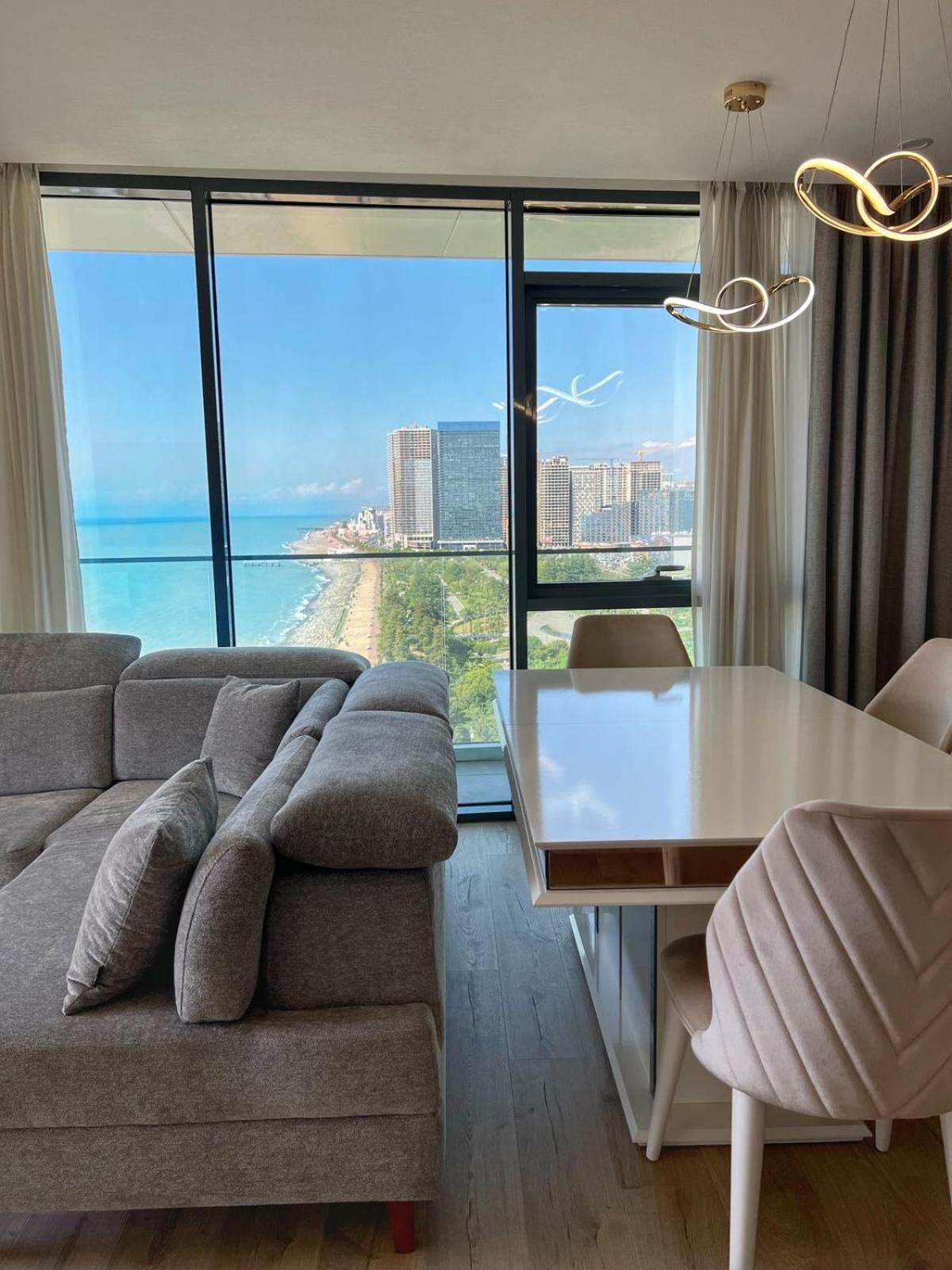 Apartment Batumi Weekend Bagian luar foto